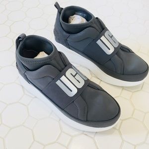 UGG Neutra Sneaker Size 7 *LIKE NEW*